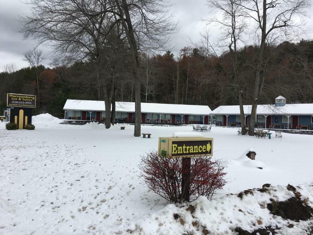 Warrensburg Inn & Suites - 6 Mi To Lake George Екстер'єр фото