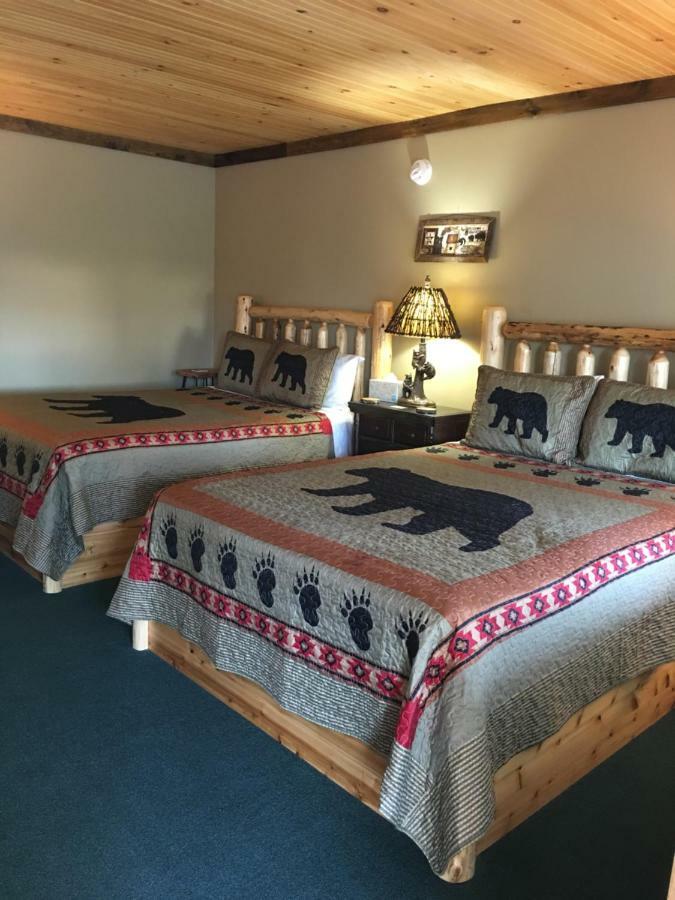 Warrensburg Inn & Suites - 6 Mi To Lake George Екстер'єр фото