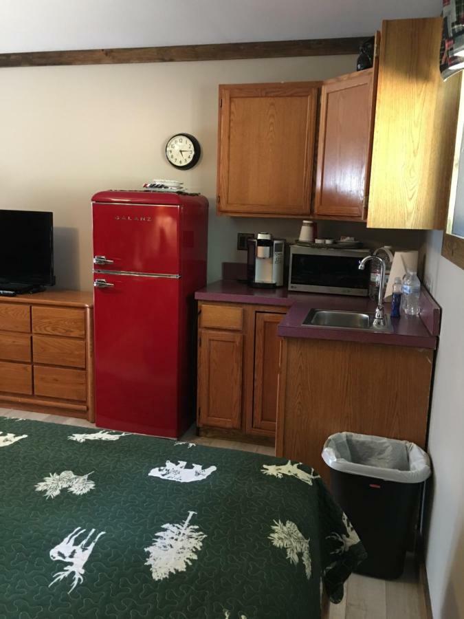 Warrensburg Inn & Suites - 6 Mi To Lake George Екстер'єр фото