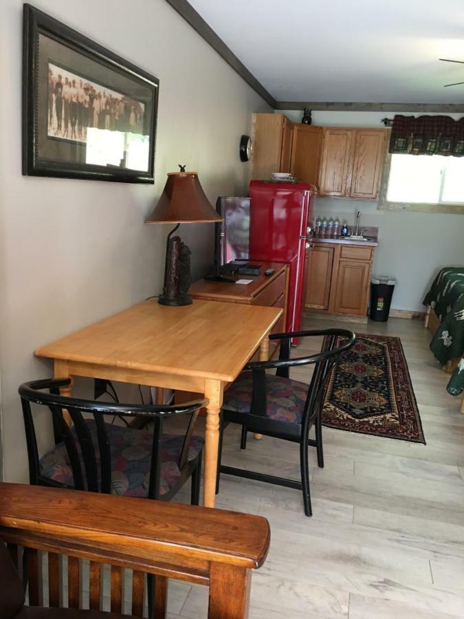 Warrensburg Inn & Suites - 6 Mi To Lake George Екстер'єр фото
